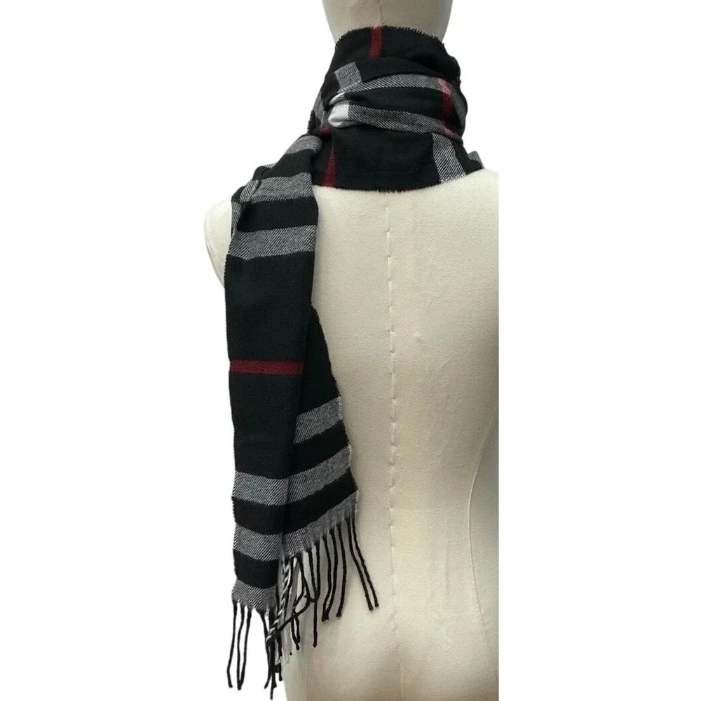 Dillards Plaid Fringe Scarf Black Gray Red‎ Tartan Nova Check Winter Wrap Unisex